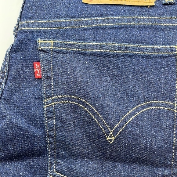 Levi’s Vintage 550 size 10R - Picture 11 of 16